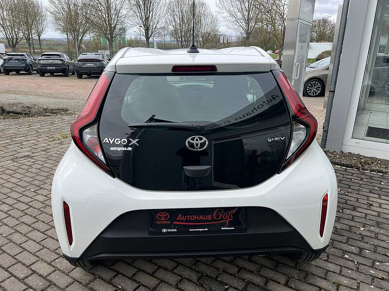 Toyota Aygo X Hybrid - Version Pure - Automatik