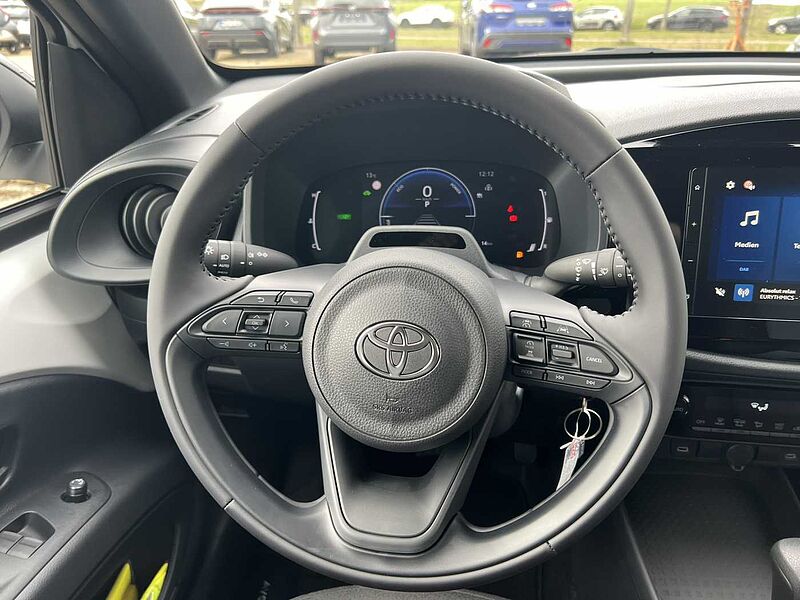 Toyota Aygo X Hybrid - Version Pure - Automatik