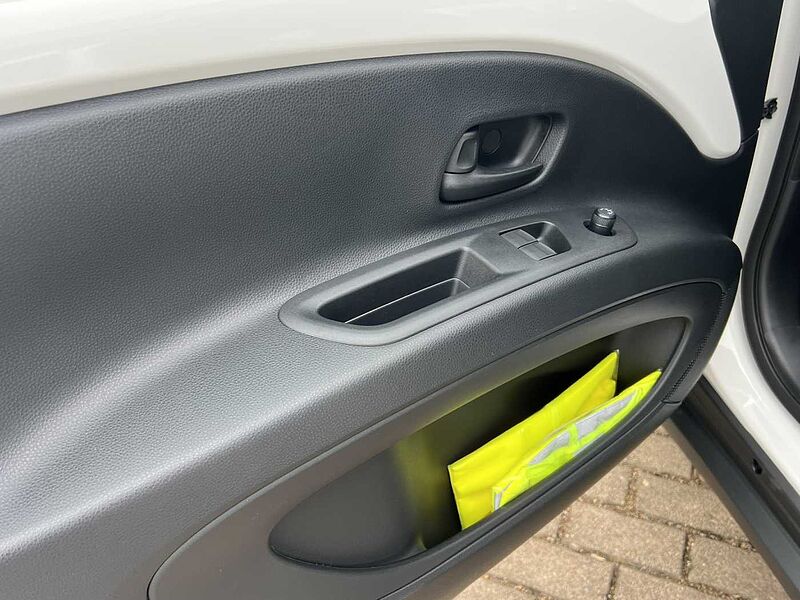 Toyota Aygo X Hybrid - Version Pure - Automatik