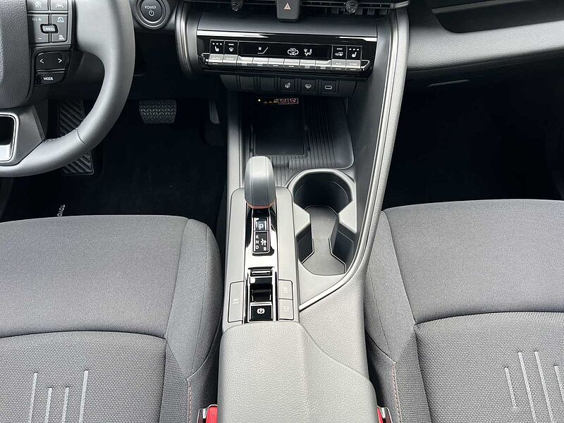 Toyota C-HR Hybrid 1.8l Teamplayer