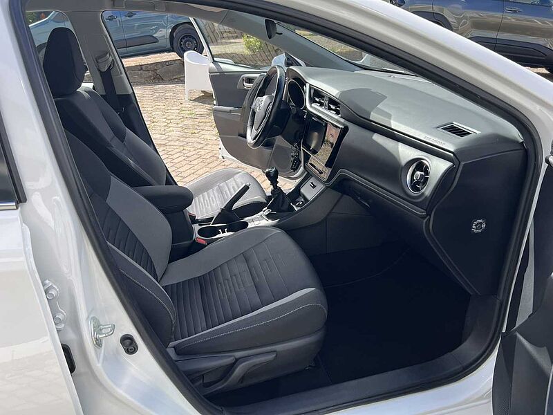 Toyota Auris 1.2l Turbo - Comfort Plus