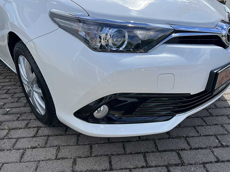 Toyota Auris 1.2l Turbo - Comfort Plus