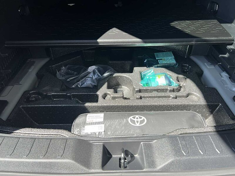 Toyota RAV4 Hybrid Style Selection - 360°Kamera - Leder