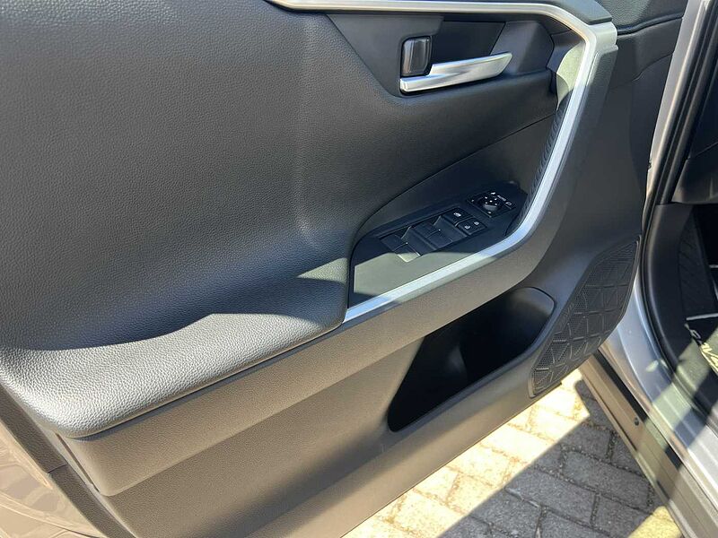 Toyota RAV4 Hybrid Style Selection - 360°Kamera - Leder