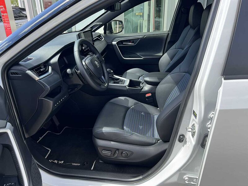 Toyota RAV4 Hybrid Style Selection - 360&deg;Kamera - Leder