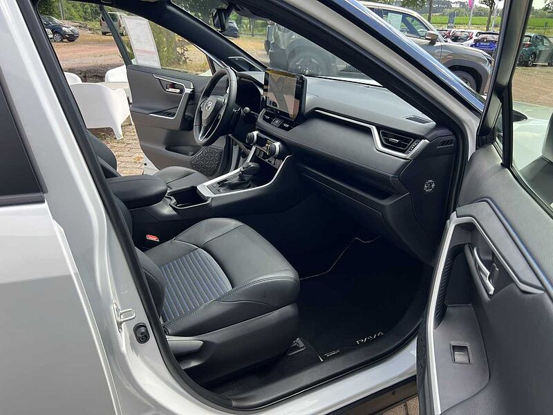 Toyota RAV4 Hybrid Style Selection - 360&deg;Kamera - Leder
