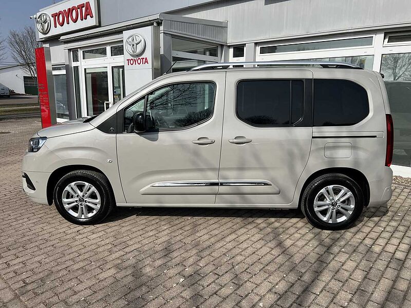 Toyota Proace City Verso Team D - Panoramadach