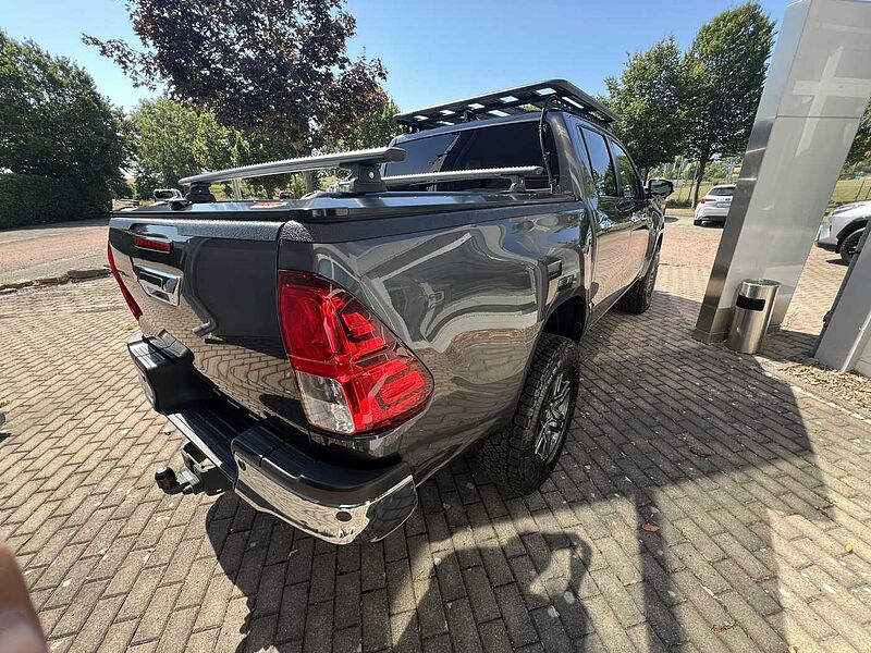 Toyota Hilux Spezial Umbau Automatik