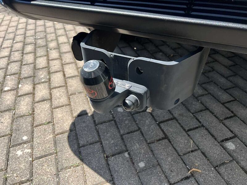 Toyota Hilux Spezial Umbau Automatik