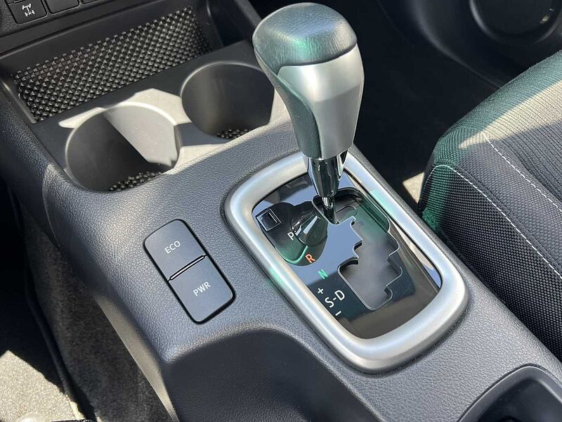 Toyota Hilux Spezial Umbau Automatik