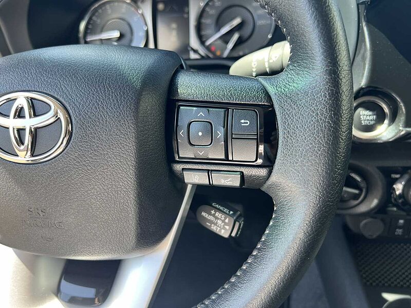 Toyota Hilux Spezial Umbau Automatik