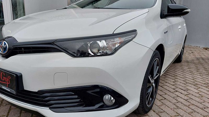 Toyota Auris Hybrid Automatik Style Selection