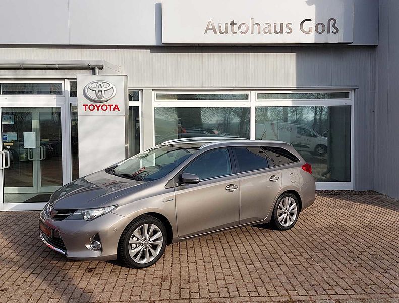 Toyota Auris Touring Sports Hybrid Automatik Comfort