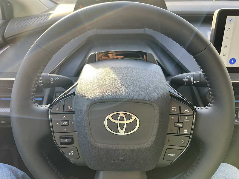 Toyota Prius Plug-In Hybrid Executive